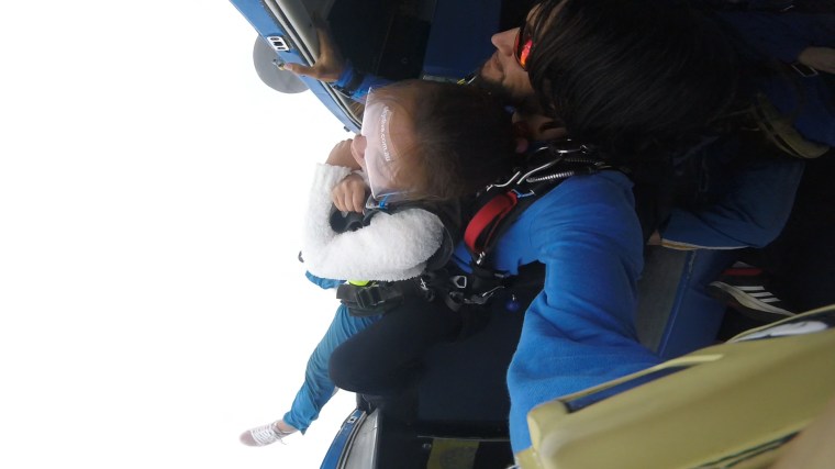 Skydiving jump position @ berna wanders